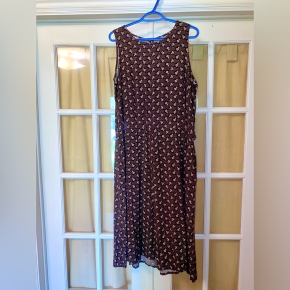 Elegant Cream and Brown Dress and short blouse set - Picture 3 of 11